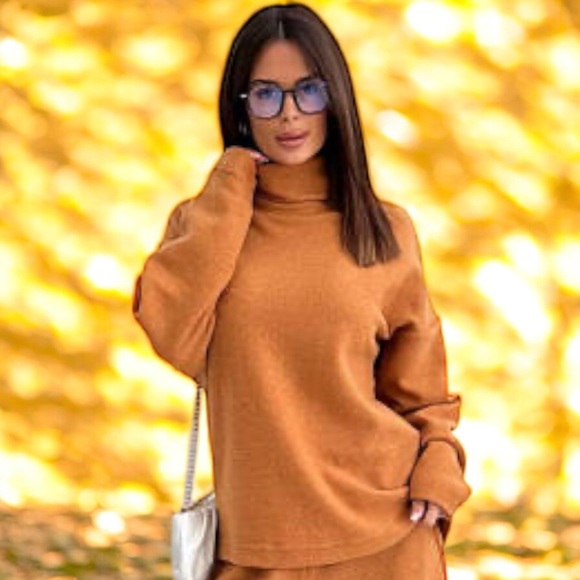 Lola Grace Burnt Orange Funnel Neck Drop Shoulder Fleece - Picture 2 of 16